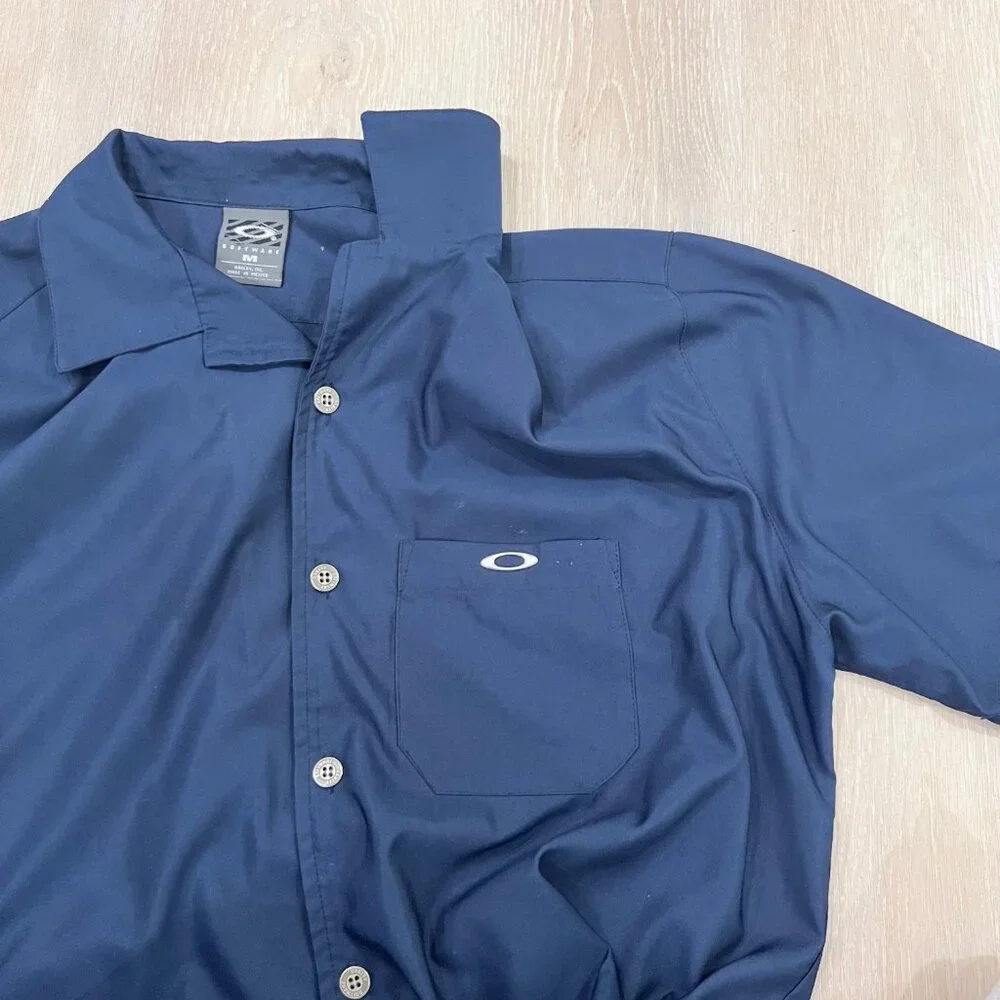 Vintage 90's Oakley Metal Chrome Logo Software Camp Collar Short Sleeve Shirt - Picture 4 of 5